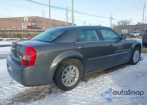 2009 Chrysler 300 Lx из США, поврежденный, VIN 2C3KA43D19H626424